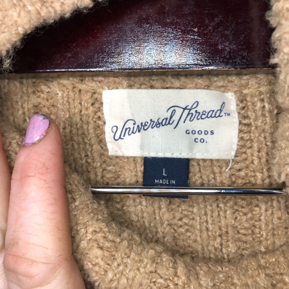 Universal thread oversized super soft turtle neck sweater in tan size large - Picture 3 of 5